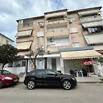 Todi\'S Apartment