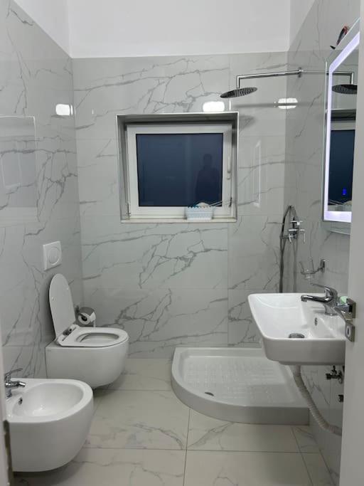 Apartment Todi's Sarande