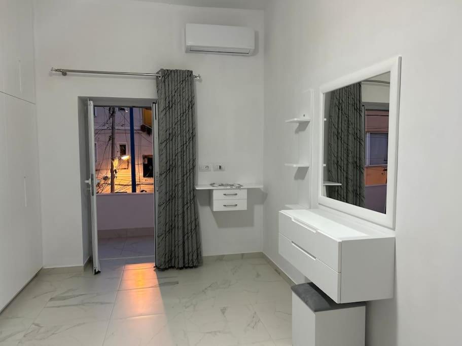 Apartment Todi's Sarande