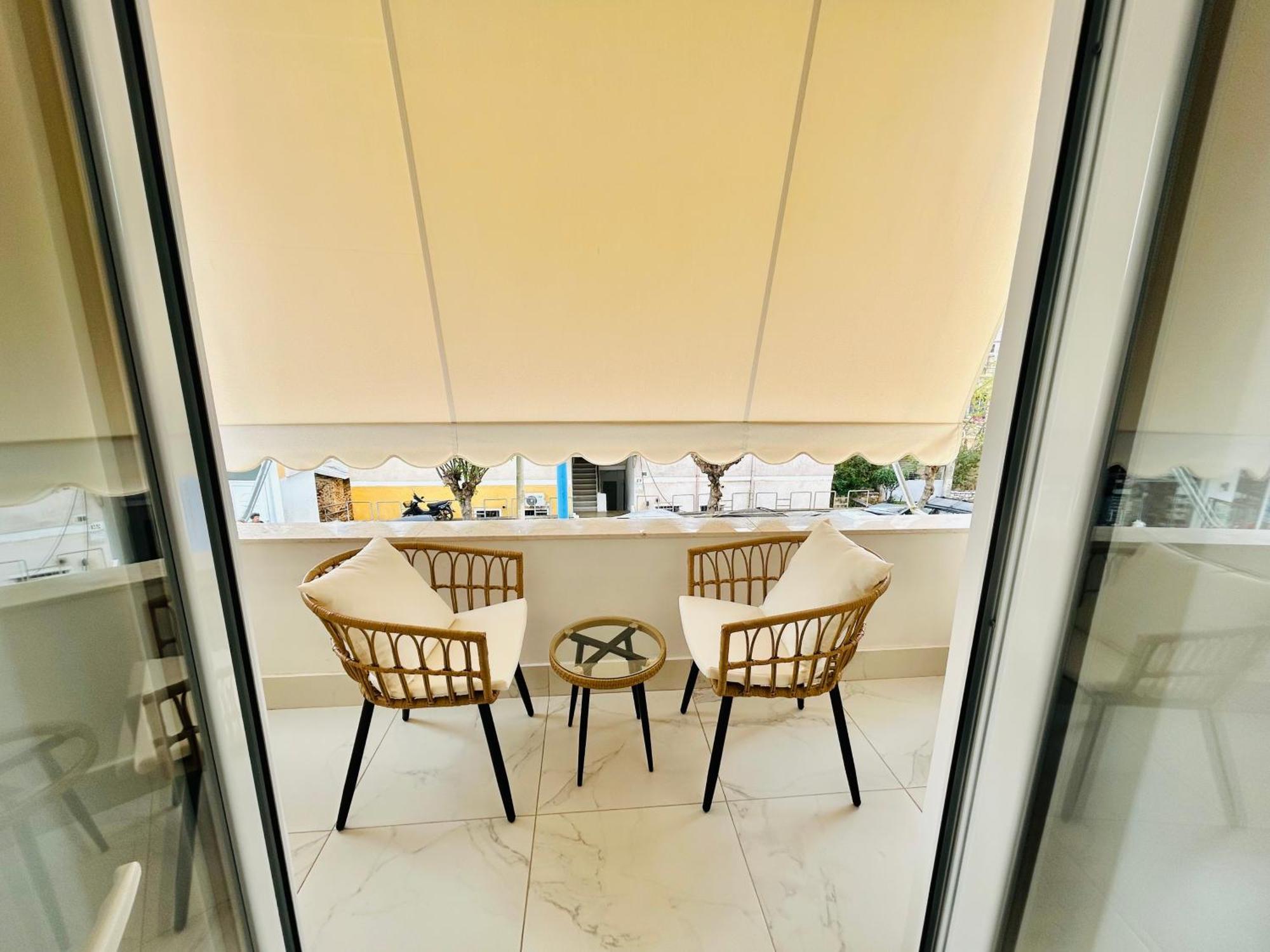 Todi's Apartment Sarande